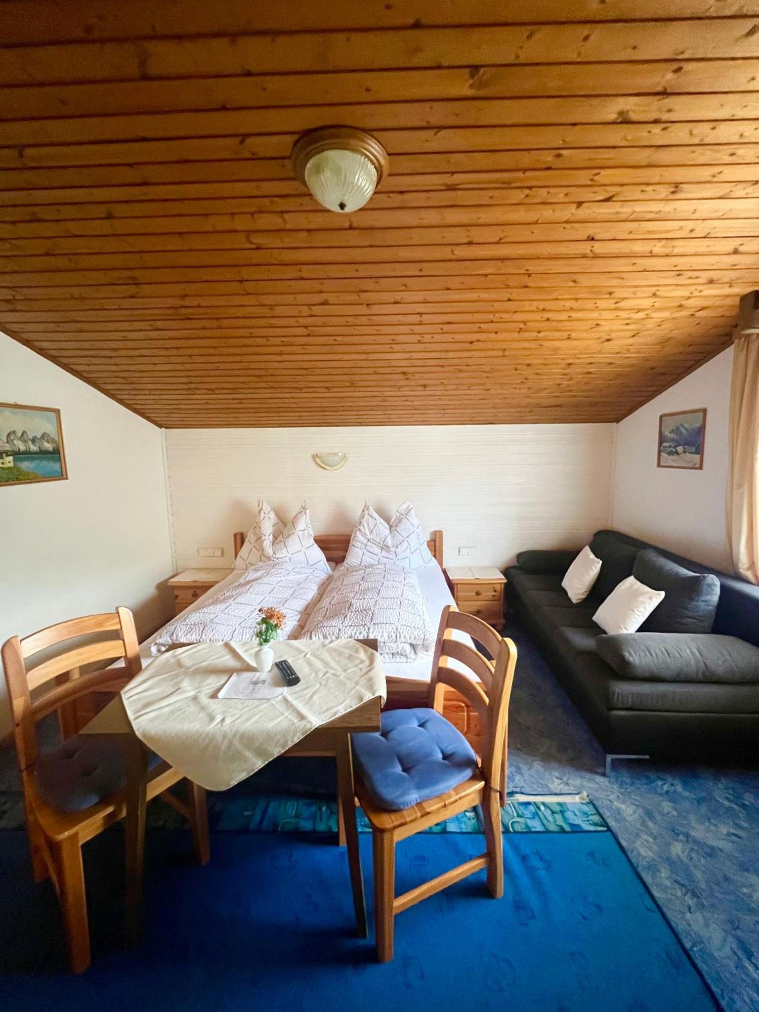 Pension Haus Georg Βέστεντορφ Εξωτερικό φωτογραφία